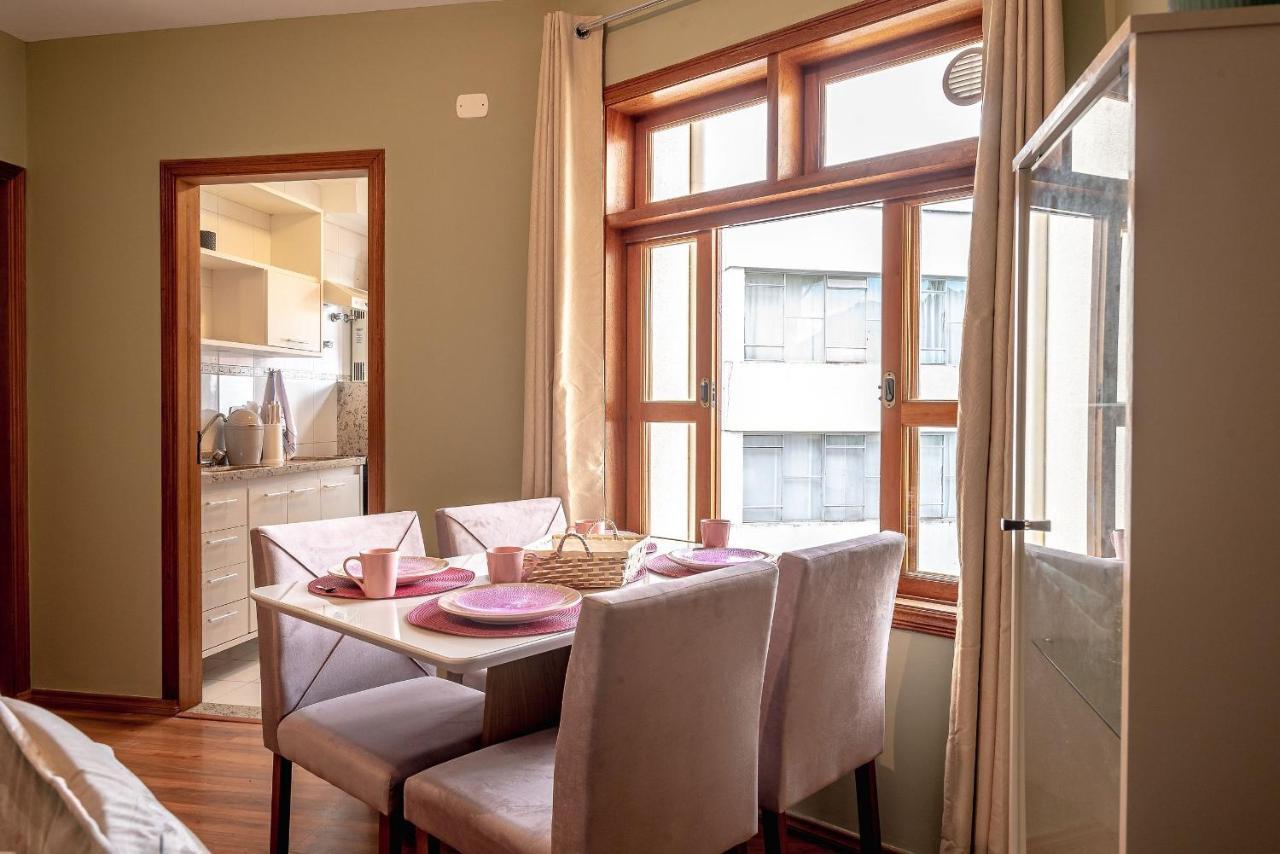 Charmoso Apartamento No Centrinho De Capivari กังโปสดูจอร์เดา ภายนอก รูปภาพ